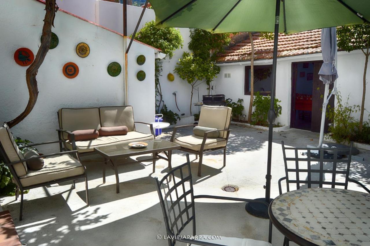 La Vieja Parra Guest House La Puerta de Segura ภายนอก รูปภาพ