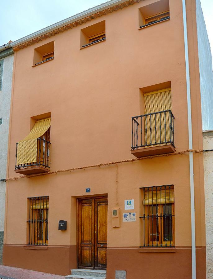La Vieja Parra Guest House La Puerta de Segura ภายนอก รูปภาพ