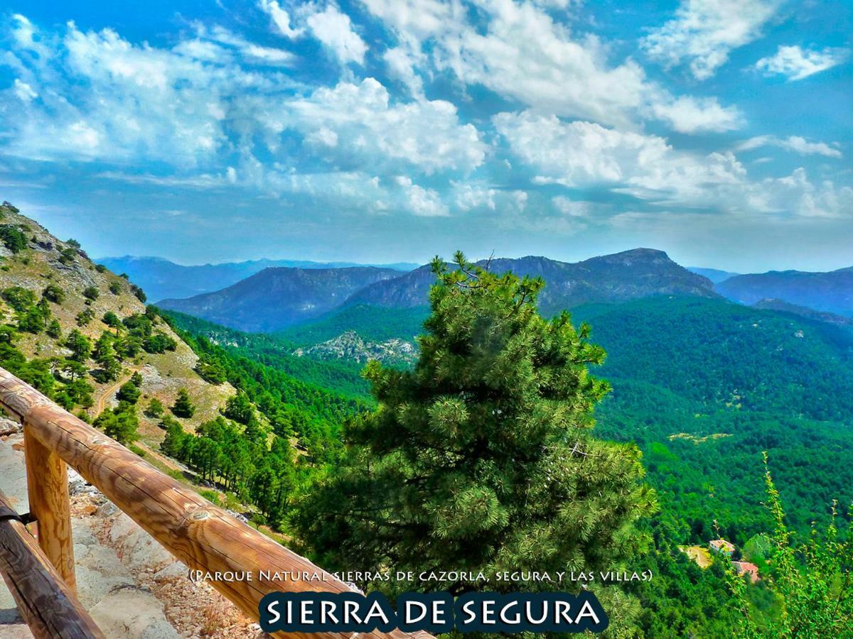 La Vieja Parra Guest House La Puerta de Segura ภายนอก รูปภาพ
